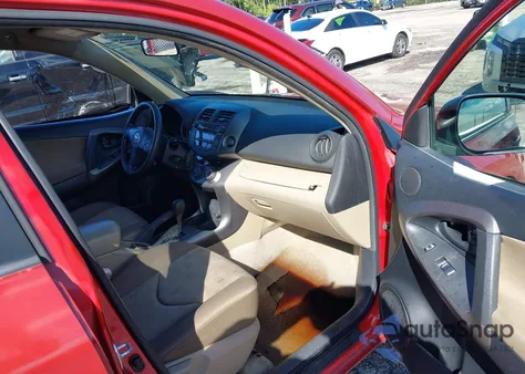 2010 Toyota Rav4 z USA, uszkodzony, nr VIN JTMZF4DV8AD028657